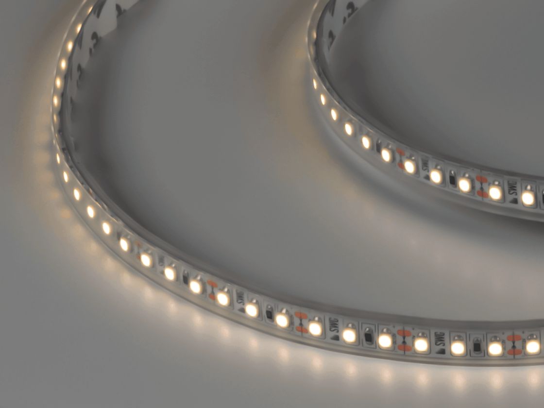LED lenta 3528, 120 LED/m, 9,6 Vt/m, 12V, IP66, Rang: Neytral oq, SWG3120-12-9.6-NW-66-M