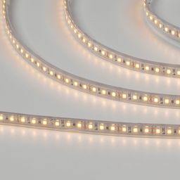 Silikon qoplamali SMD2835 LED lenta, yoqilgan holatda