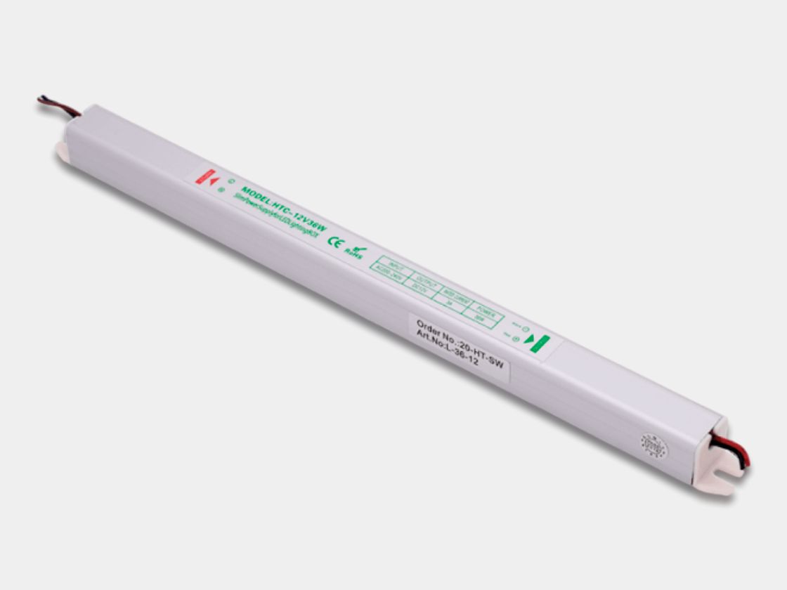 Korpusli ultra yupqa 12V 36W quvvat manbai