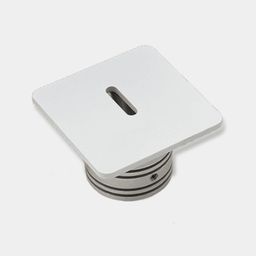 O‘rnatiladigan kvadrat shaklli oq bra, tirqishli old panel