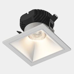 COMBO oq kvadrat ramka, o‘rnatilgan yoritgich bilan