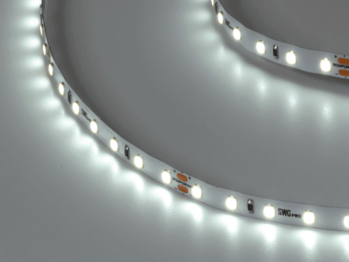 SWG PRO 2835 LED lenta, 84 LED/m, 8,6 Vt/m, 24V, IP20, Rang: Sovuq oq, SWG2P84-24-8.6-W