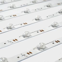 Светодиодна лента холодная белая 7500K SMD2835 12В IP20 14.4Вт/м 12 LED/м SWG-212-12-W